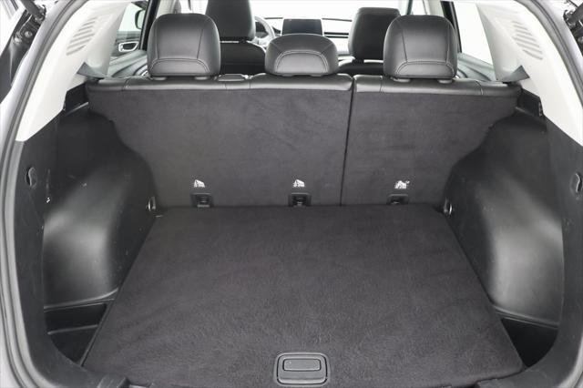 Photo of 2022 Diamond Black Crystal Pearlcoat Jeep Compass