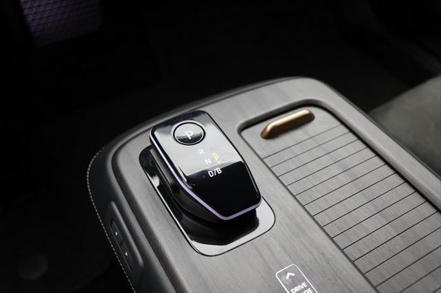 Photo of 2023 Gun Metallic Nissan ARIYA
