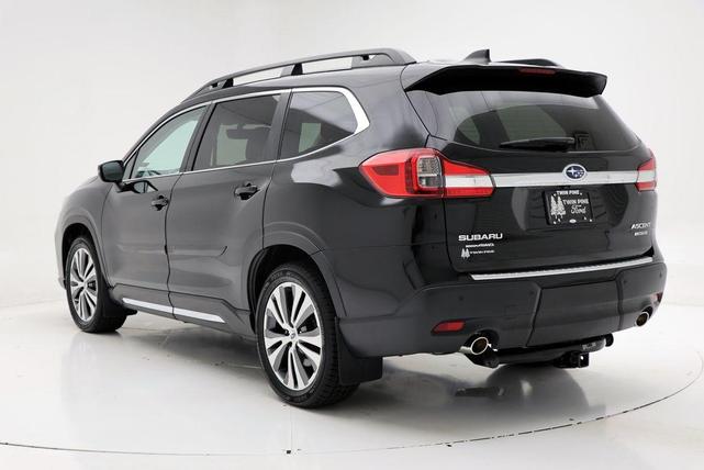 Photo of 2022 Crystal Black Silica Subaru Ascent