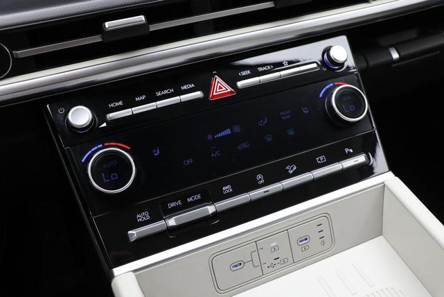 Photo of 2024 Serenity White Hyundai SANTA FE