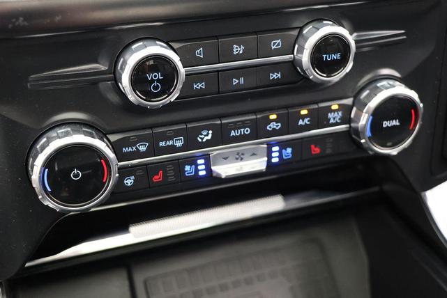 Photo of 2022 Star White Metallic Tri-Coat Ford F-150