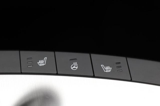 Photo of 2023 Aurora Black Pearl Kia EV6