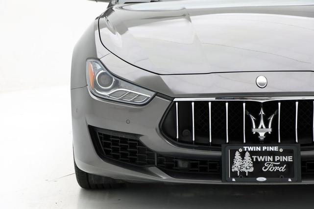 Photo of 2018 Grigio Maratea Metallescent Maserati Ghibli