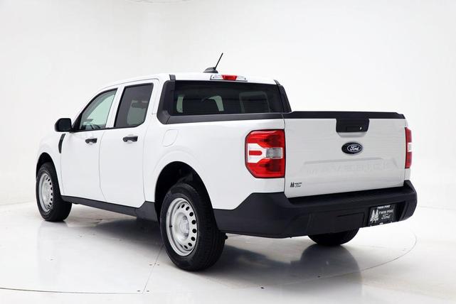 Photo of 2025 Oxford White Ford Maverick
