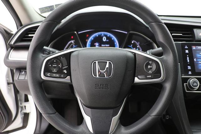Photo of 2016 Taffeta White Honda Civic