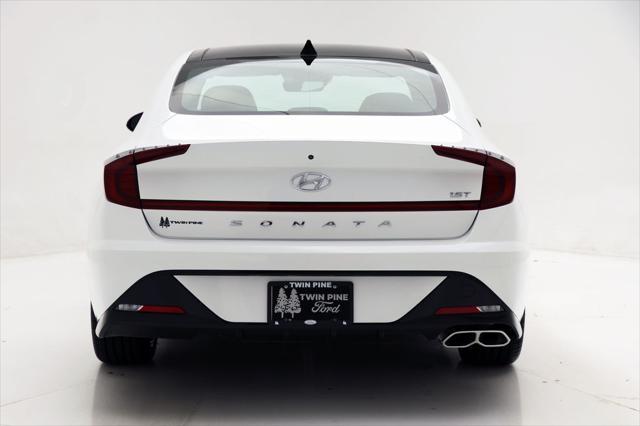 Photo of 2022 Quartz White Hyundai SONATA