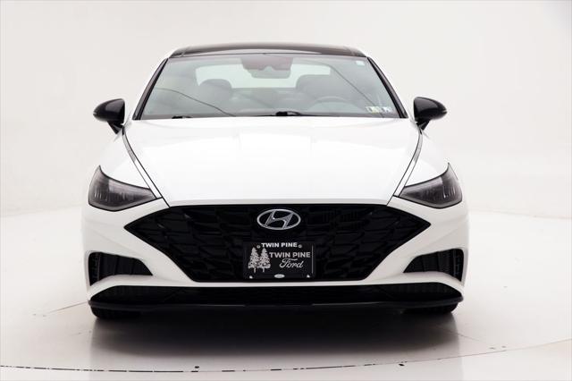 Photo of 2022 Quartz White Hyundai SONATA