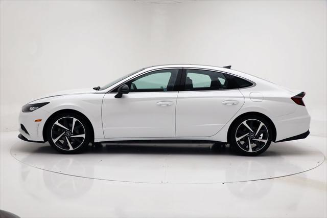 Photo of 2022 Quartz White Hyundai SONATA