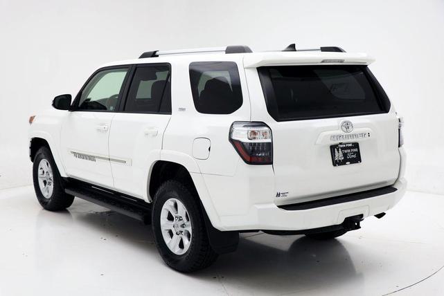 Photo of 2020 Super White Toyota 4Runner
