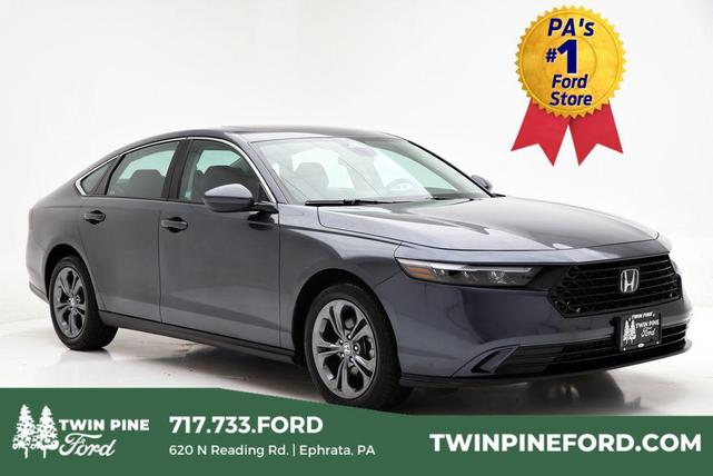Photo of 2024 Meteorite Gray Metallic Honda Accord