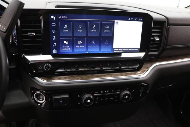 Photo of 2022 Summit White Chevrolet Silverado 1500
