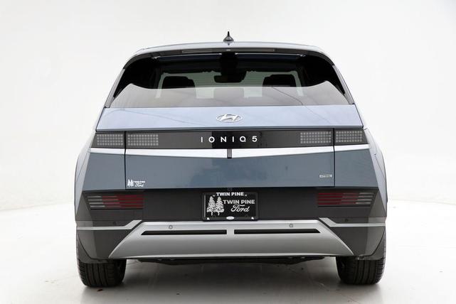 Photo of 2023 Lucid Blue Hyundai IONIQ 5