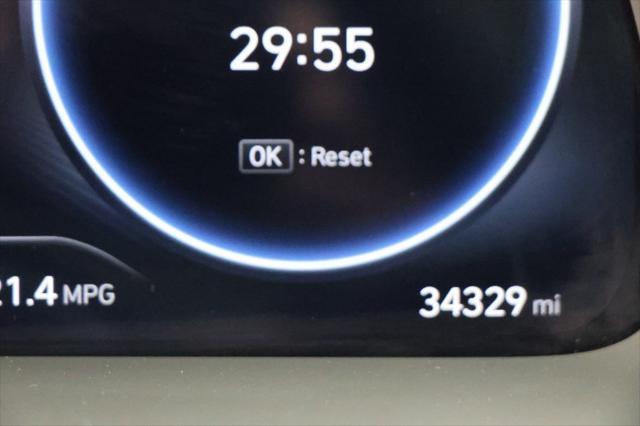 Photo of 2022 Phantom Black Hyundai SONATA