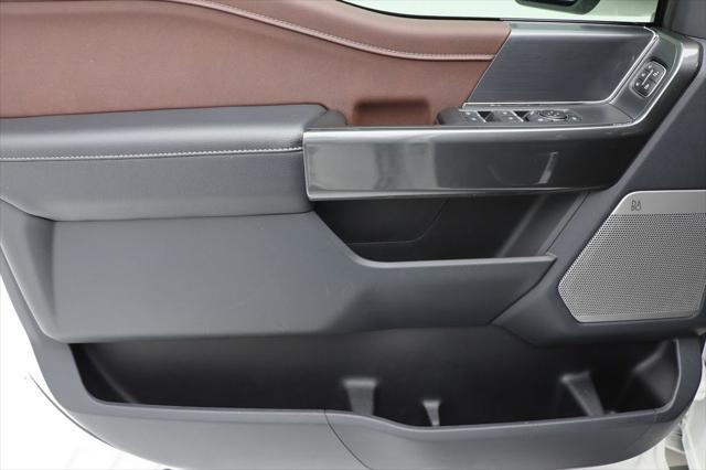 Photo of 2022 Star White Metallic Tri-Coat Ford F-150