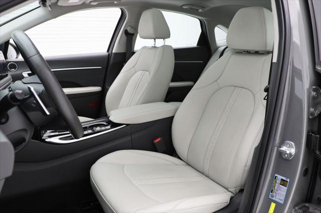 Photo of 2022 Hampton Gray Hyundai SONATA