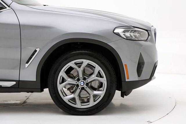 Photo of 2024 Skyscraper Gray Metallic BMW X3