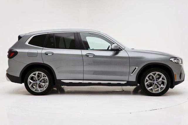 Photo of 2024 Skyscraper Gray Metallic BMW X3