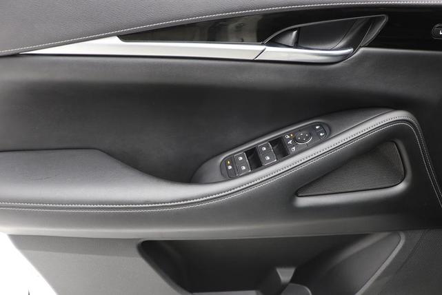 Photo of 2024 Majestic White INFINITI QX60