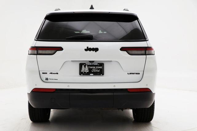 Photo of 2023 Bright White Clearcoat Jeep Grand Cherokee L