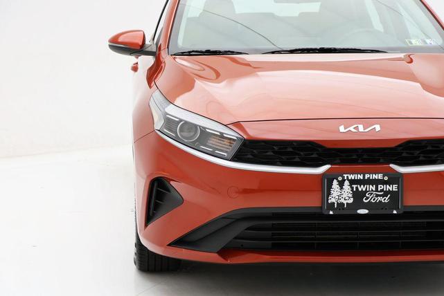 Photo of 2023 Fire Orange Kia Forte