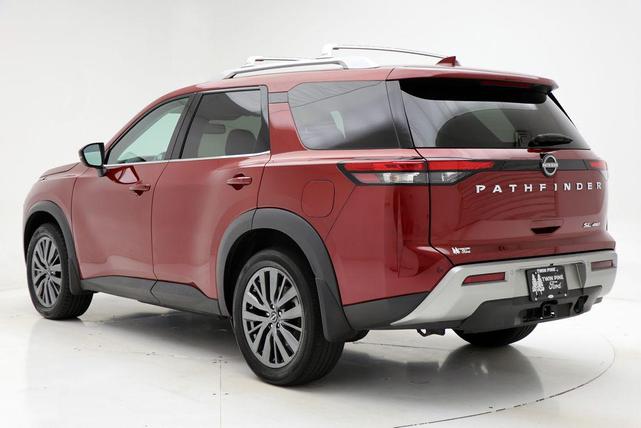 Photo of 2022 Scarlet Ember Tintcoat Nissan Pathfinder
