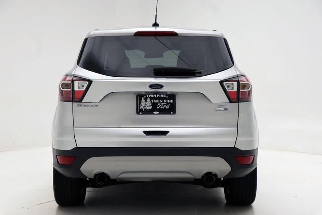 Photo of 2017 Ingot Silver Ford Escape