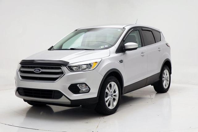 Photo of 2017 Ingot Silver Ford Escape