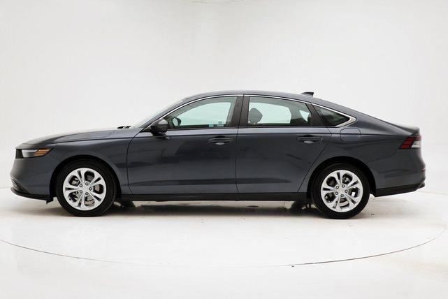 Photo of 2024 Meteorite Gray Metallic Honda Accord