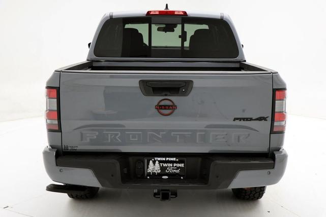Photo of 2023 Boulder Gray Pearl Nissan Frontier