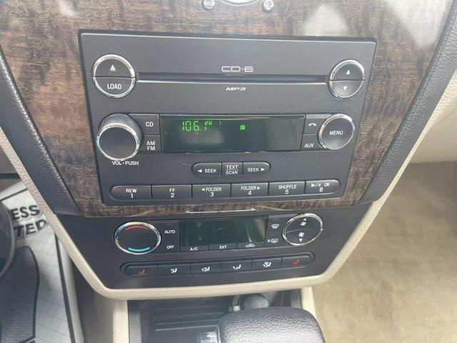 Photo of 2008 Silver Mercury Milan