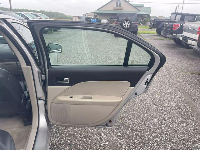 Photo of 2008 Silver Mercury Milan