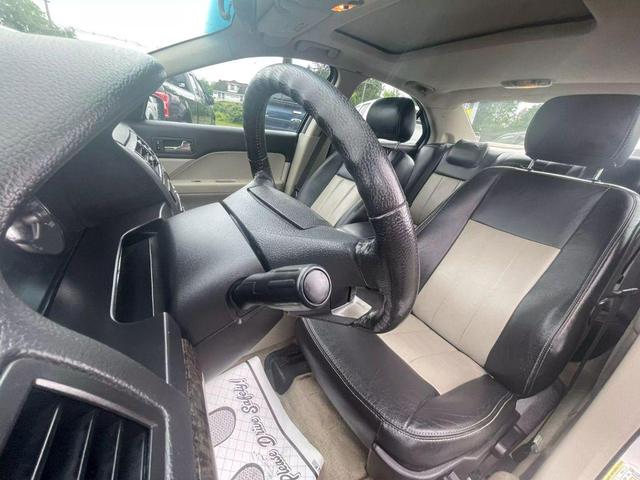 Photo of 2008 Silver Mercury Milan