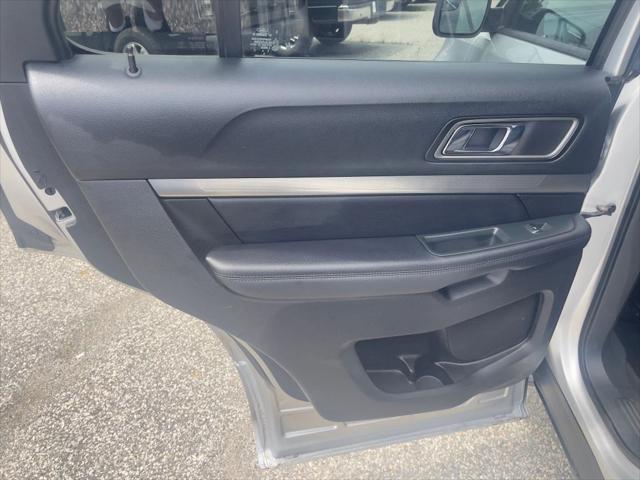 Photo of 2018 Ingot Silver Metallic Ford Explorer
