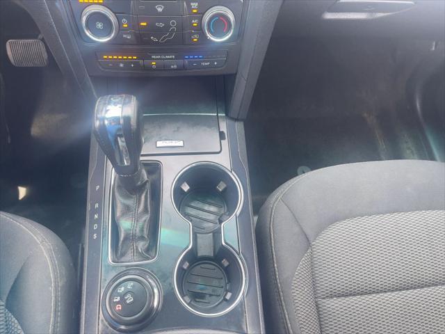 Photo of 2018 Ingot Silver Metallic Ford Explorer