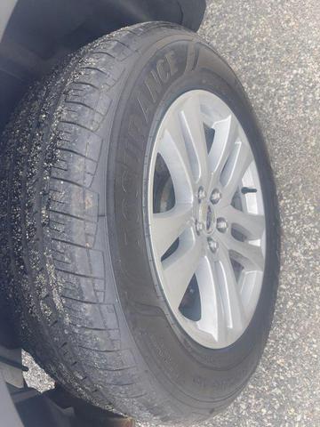 Photo of 2018 Ingot Silver Metallic Ford Explorer