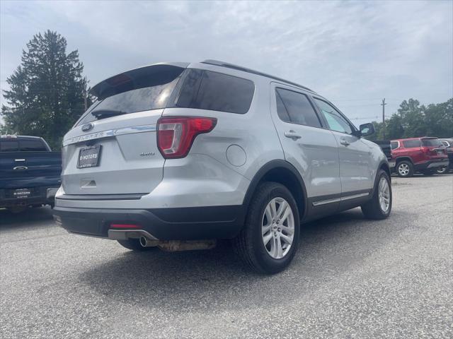 Photo of 2018 Ingot Silver Metallic Ford Explorer