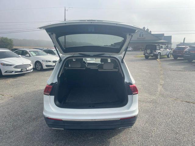 Photo of 2018 White Volkswagen Tiguan