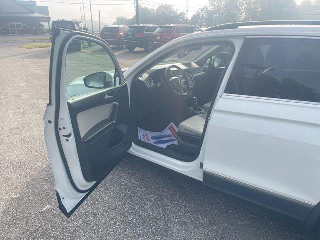 Photo of 2018 White Volkswagen Tiguan