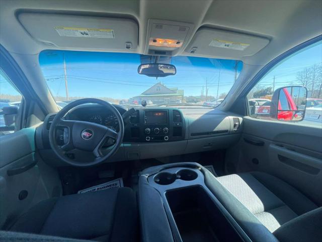 Photo of 2010 Red Chevrolet Silverado 1500