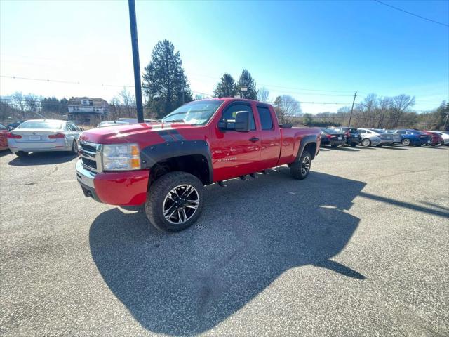 Photo of 2010 Red Chevrolet Silverado 1500