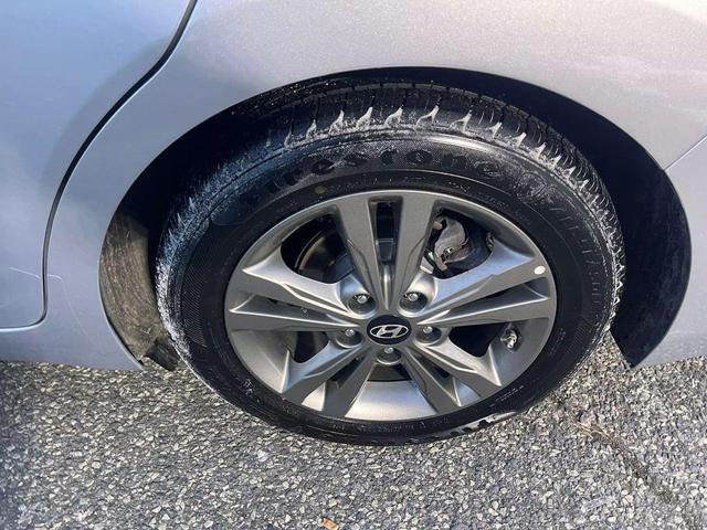 Photo of 2018 Symphony Silver Hyundai ELANTRA