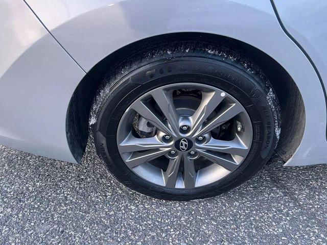 Photo of 2018 Symphony Silver Hyundai ELANTRA