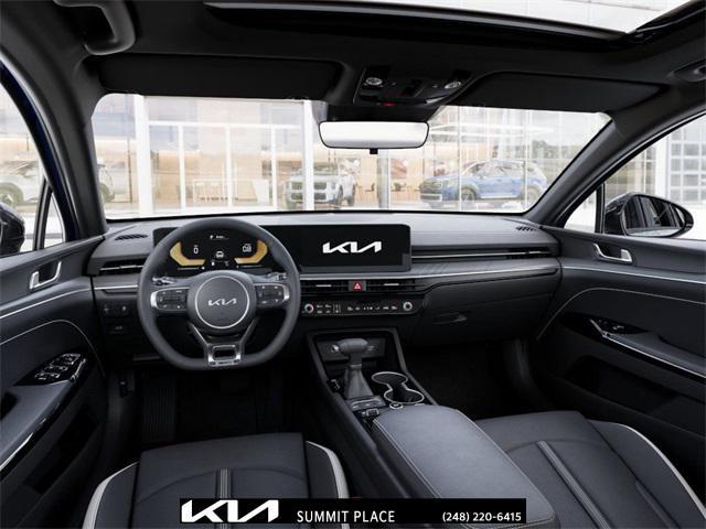 Photo of 2026 Yacht Blue Kia K5