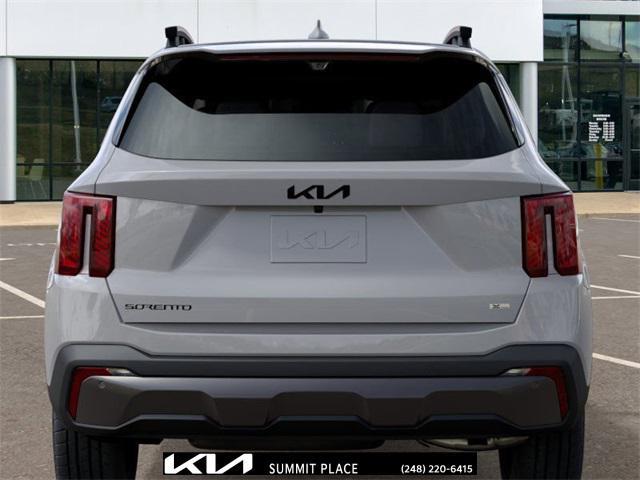 Photo of 2025 Wolf Gray Kia Sorento