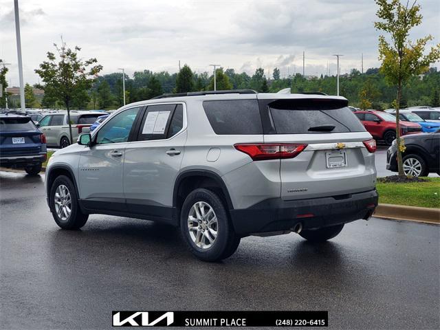 Photo of 2019 Silver Ice Metallic Chevrolet Traverse