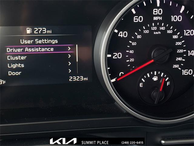 Photo of 2024 Aurora Black Pearl Kia Carnival