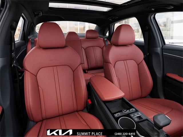 Photo of 2026 Aurora Black Pearl Kia K5