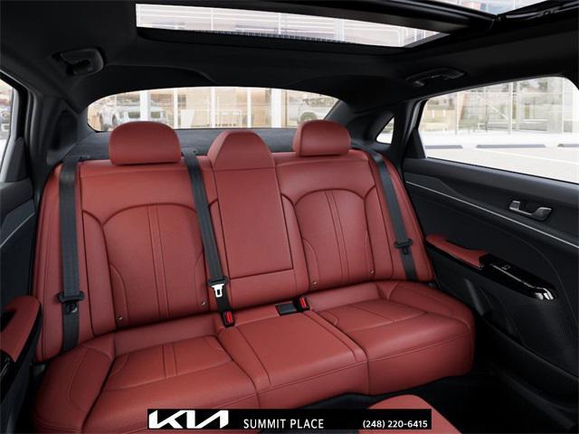 Photo of 2026 Aurora Black Pearl Kia K5