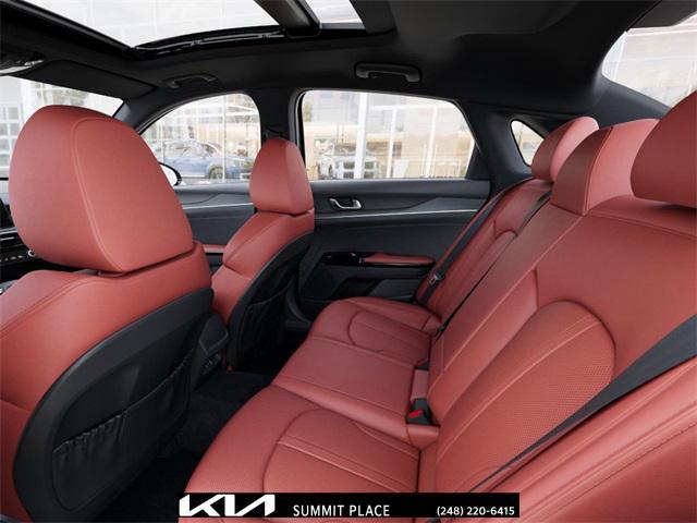 Photo of 2026 Aurora Black Pearl Kia K5