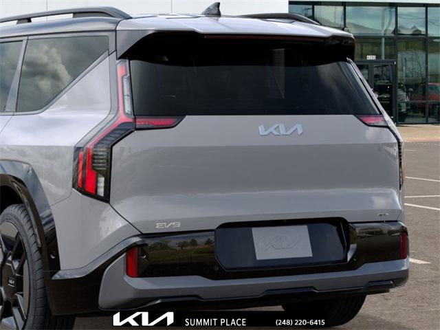 Photo of 2026 Wolf Gray/Ebony Black Roof Kia EV9